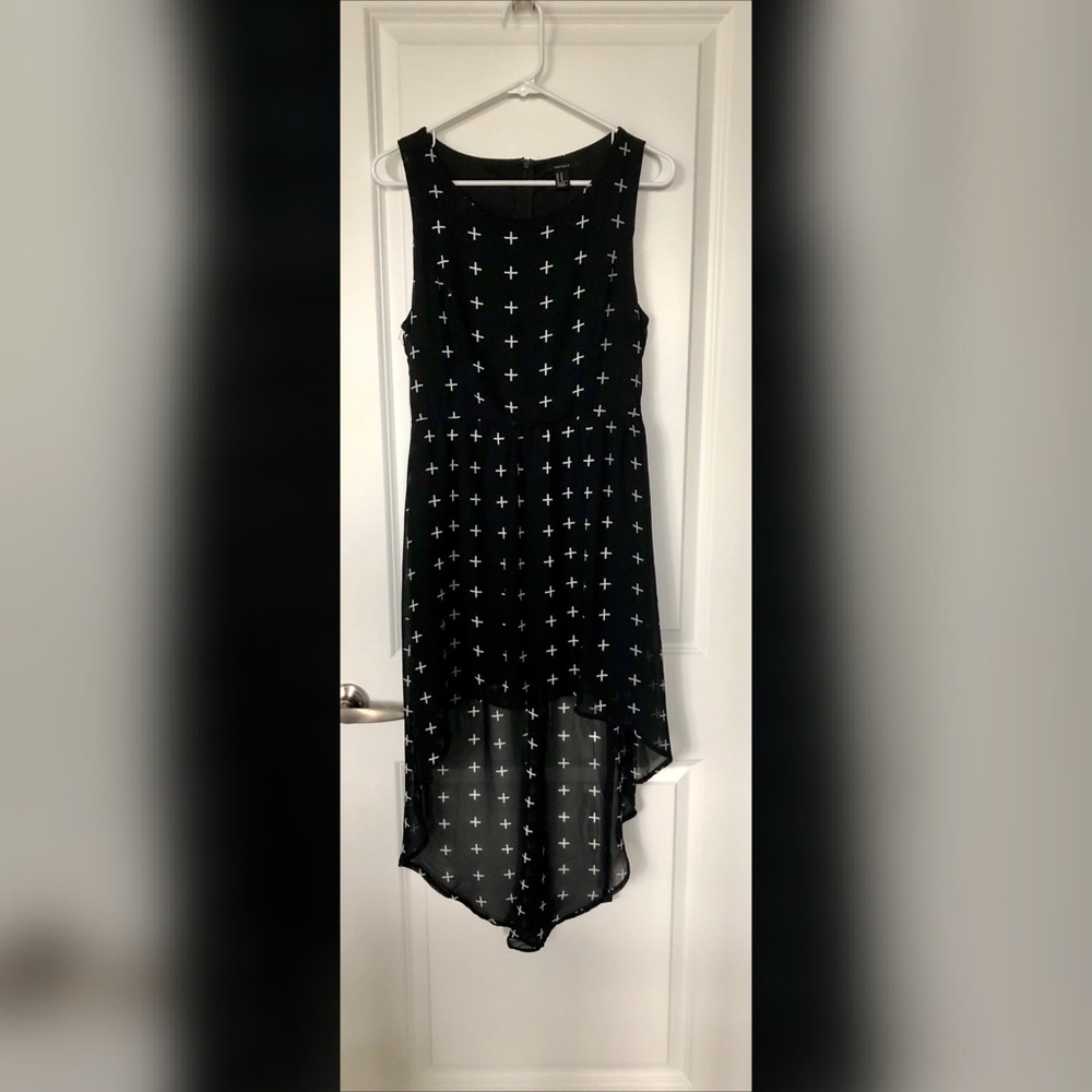 ▪️Forever21 Asymmetrical Black Dress▪️